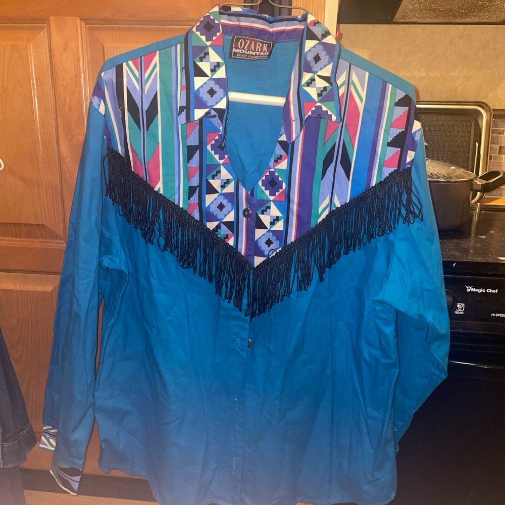 Ozark Mountain Women’s Top